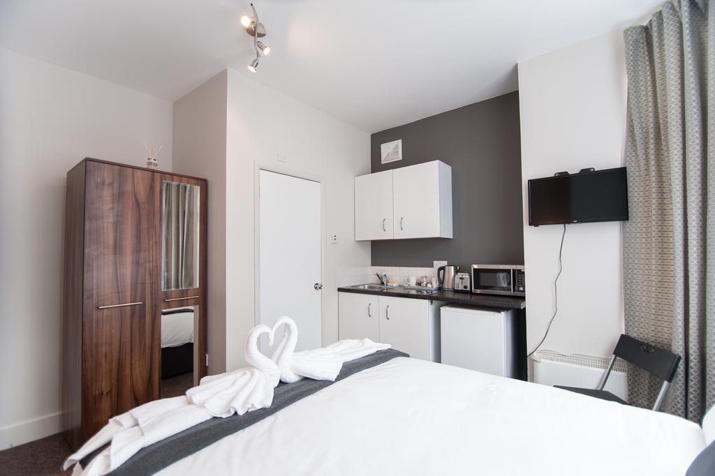 Vision Suites Harrow Bagian luar foto