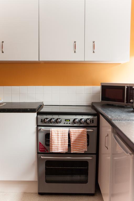 Vision Suites Harrow Bagian luar foto