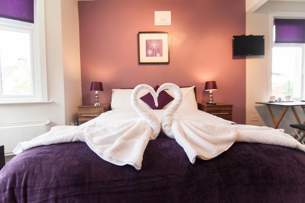 Vision Suites Harrow Bagian luar foto