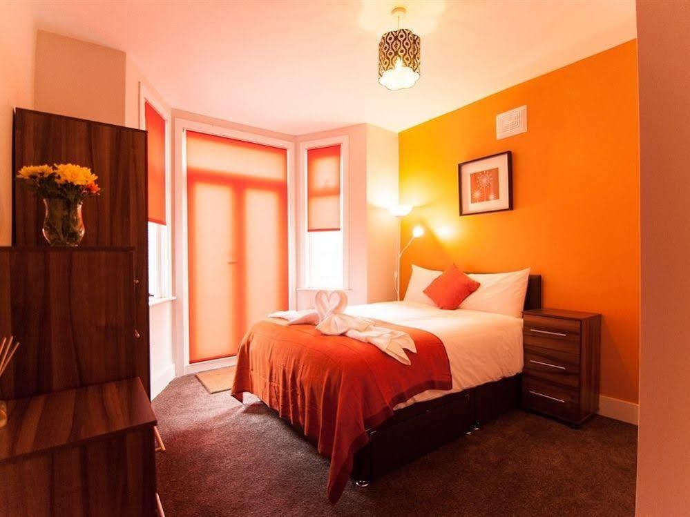 Vision Suites Harrow Bagian luar foto